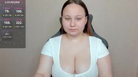 Llayna online show from October 2025 11:41:02 AM