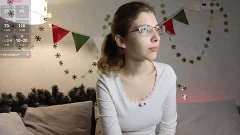 Snapshot of llesslie chatting on December 2024 05:31:02 PM Lesly online show from December 2024 05:31:02 PM