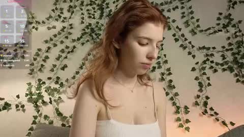 Snapshot of llesslie chatting on February 2025 07:14:01 PM Lesly online show from February 2025 07:14:01 PM