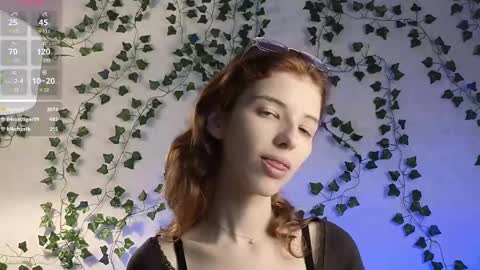 Snapshot of llesslie chatting on March 2025 07:49:02 PM Lesly online show from March 2025 07:49:02 PM