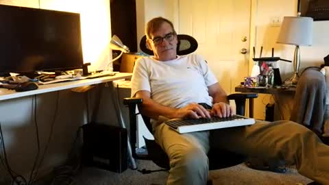 LongDick Daddy online show from September 2025 10:32:01 PM