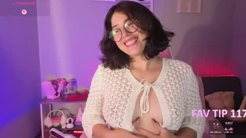 Snapshot of loaluxury chatting on May 2026 03:02:02 AM Pamela online show from May 2026 03:02:02 AM