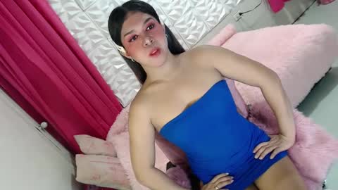 Thea online show from February 2025 08:45:02 PM