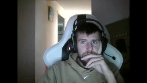 lobo online show from October 2025 12:11:01 PM