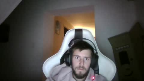 lobo online show from October 2025 11:24:02 PM