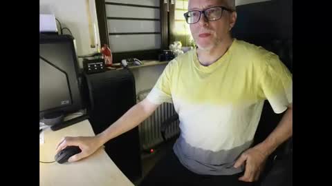 loenne3 online show from January 2026 10:13:02 PM