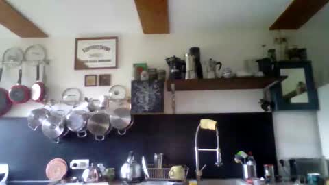 Floric Matthew online show from May 2026 06:05:01 PM