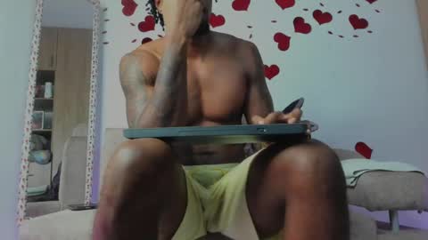 Snapshot of logan_drakex chatting on June 2026 09:26:02 PM LOGAN DRAKE online show from June 2026 09:26:02 PM