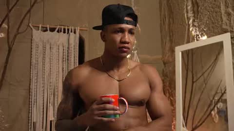 logan_varela online show from September 2025 11:22:02 AM