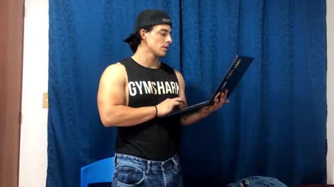 Logan online show from January 2025 04:19:01 AM