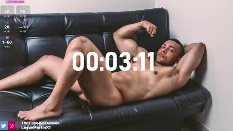 Snapshot of loganmartinx chatting on April 2026 11:07:02 PM loganmartinx online show from April 2026 11:07:02 PM