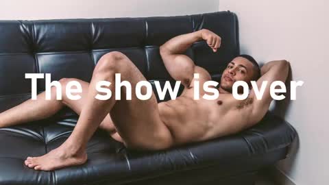 Snapshot of loganmartinx chatting on May 2026 11:01:04 PM loganmartinx online show from May 2026 11:01:04 PM