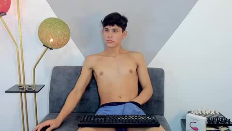 loganoficialx online show from December 2024 10:46:02 AM