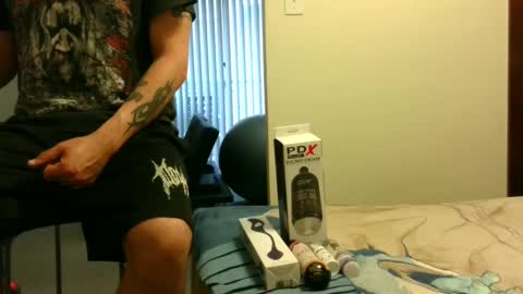 Logan Reaves online show from December 2024 08:00:02 PM