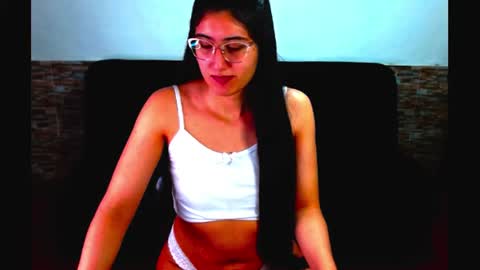 Lois online show from June 2026 07:51:02 PM