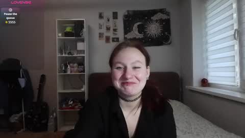 Snapshot of loiselovetto chatting on June 2026 05:19:02 PM loiselovetto online show from June 2026 05:19:02 PM