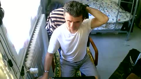 lokoum39 online show from October 2025 01:36:03 PM