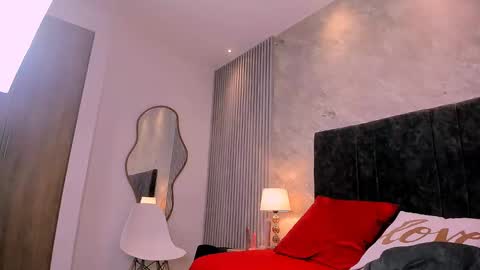 Lola Sweet online show from February 2025 10:20:02 AM