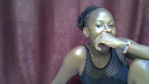 Snapshot of lola_beib chatting on May 2026 07:19:01 PM lola_beib online show from May 2026 07:19:01 PM