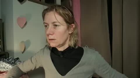 lola_belgium online show from March 2026 07:32:02 AM