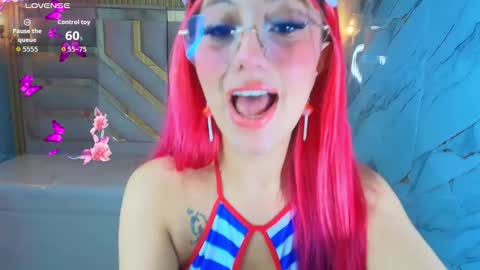 Lola online show from November 2025 07:47:02 PM