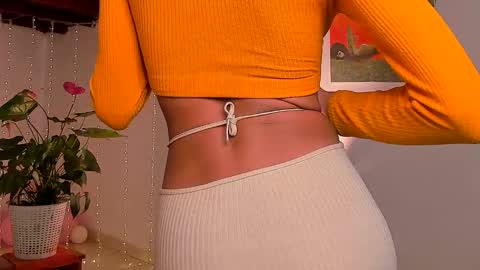 mara online show from February 2025 10:51:01 PM