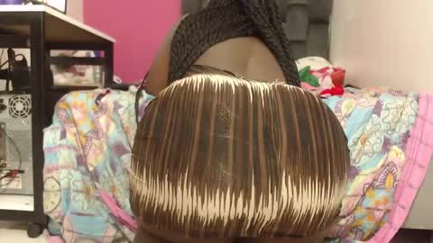 lola_honney online show from February 2025 12:03:02 PM