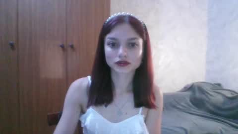 lola_sweetglow online show from July 2026 08:00:02 PM