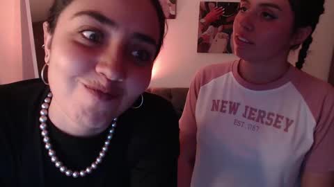 lolaandcamille online show from February 2025 06:47:02 PM