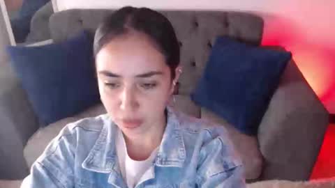 lolaandcamille online show from March 2025 01:17:01 PM