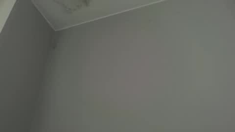 Snapshot of lolaandresbis chatting on June 2026 03:27:02 PM lolaandresbis online show from June 2026 03:27:02 PM