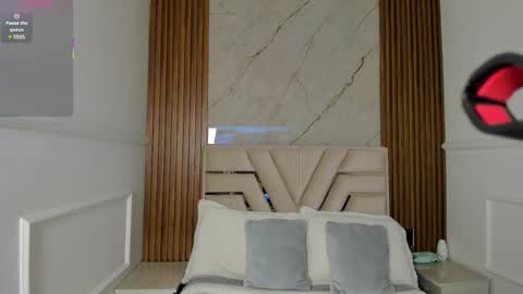 Snapshot of lolaangellx chatting on March 2025 07:43:02 PM Lola Angel online show from March 2025 07:43:02 PM