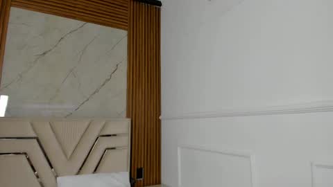 Snapshot of lolaangellx chatting on October 2025 08:29:01 PM Lola Angel online show from October 2025 08:29:01 PM