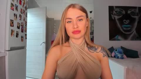 lolabani675452 online show from December 2025 10:22:01 AM