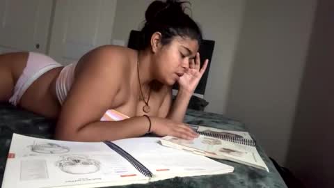 lolafoxlive online show from November 2025 03:58:02 PM