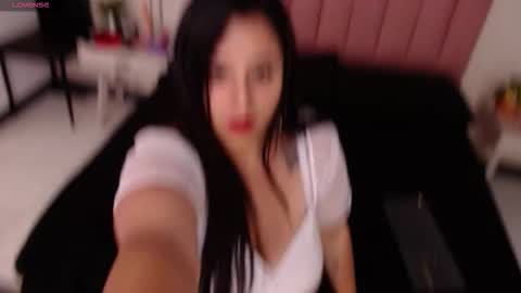 Snapshot of lolagolden1 chatting on September 2025 11:24:01 AM lolagolden1 online show from September 2025 11:24:01 AM