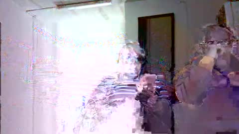 LOLA HUESO y ERIC online show from February 2025 06:55:01 PM