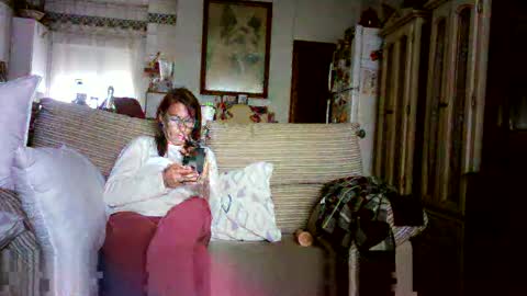 LOLA HUESO y ERIC online show from February 2025 04:48:02 PM