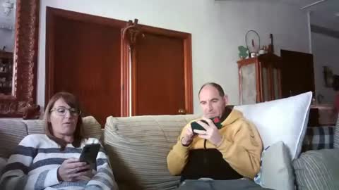 LOLA HUESO y ERIC online show from February 2025 02:53:01 PM