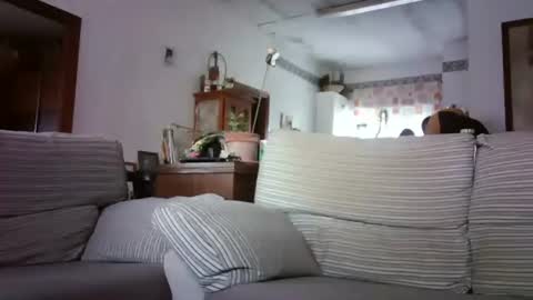 LOLA HUESO y ERIC online show from November 2025 08:58:01 AM