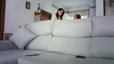 LOLA HUESO y ERIC online show from March 2026 09:45:01 AM