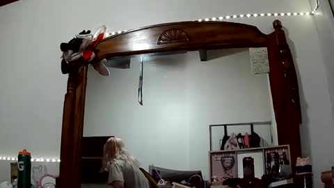 Lola Lixx online show from February 2026 03:38:02 AM