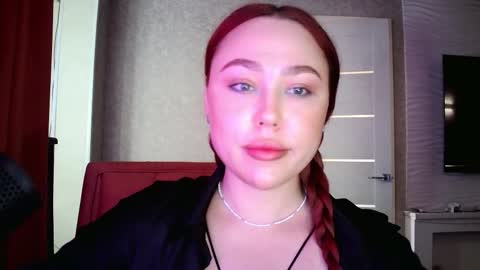 Lola online show from September 2025 12:29:02 PM