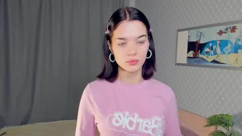 Snapshot of lolasoltren chatting on December 2025 08:31:02 AM Tsarina online show from December 2025 08:31:02 AM