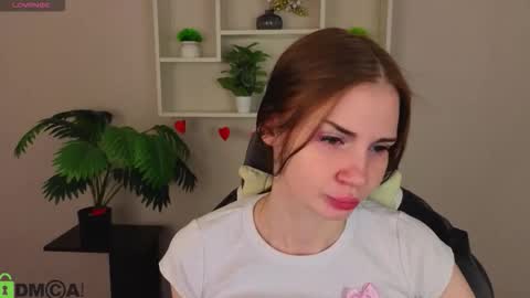 Snapshot of lolatwizz chatting on February 2026 09:17:01 AM Lola online show from February 2026 09:17:01 AM