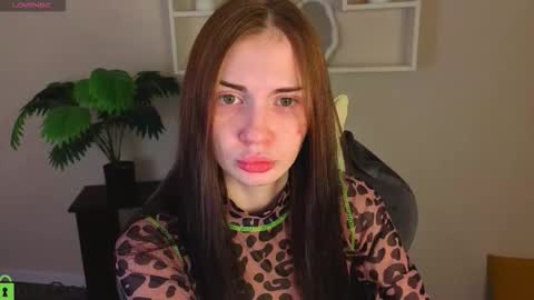 Snapshot of lolatwizz chatting on February 2026 09:19:02 AM Lola online show from February 2026 09:19:02 AM