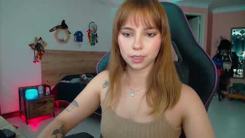Lola doll online show from September 2025 08:23:01 PM