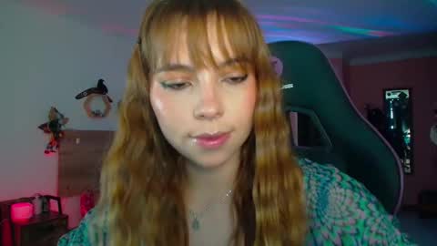 Lola doll online show from October 2025 08:53:02 PM