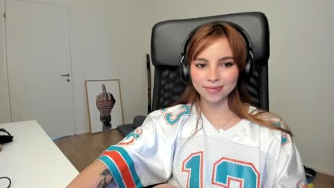 Lola doll online show from April 2026 06:25:02 AM