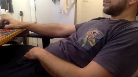 Snapshot of lolgivali chatting on January 2026 08:40:01 AM lolgivali online show from January 2026 08:40:01 AM